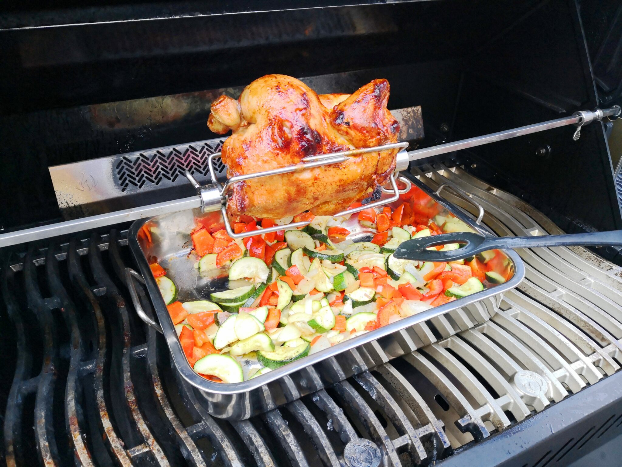 Brathähnchen am Drehspieß
